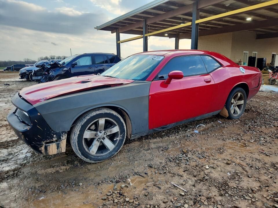 2013 DODGE Challenger