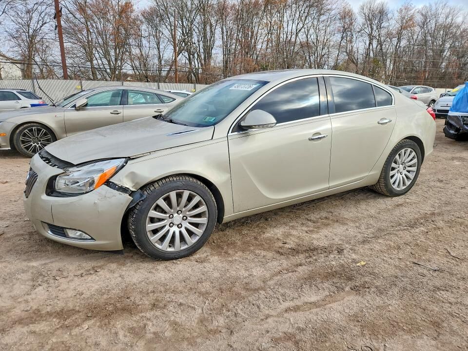 2013 BUICK Regal
