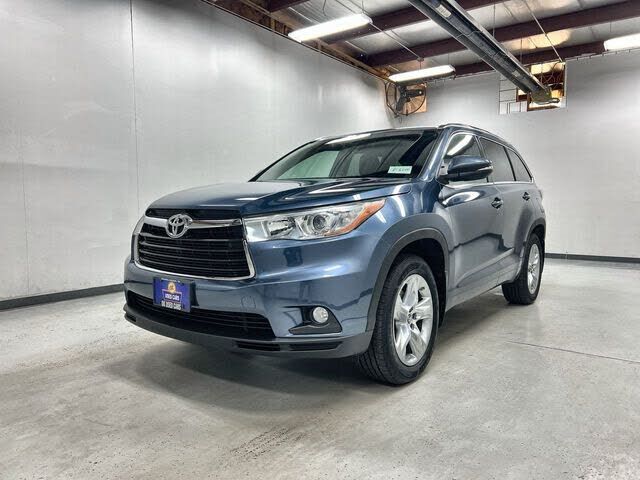 2016 TOYOTA Highlander
