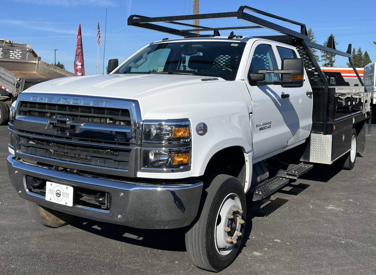2022 GMC Silverado Medium Duty