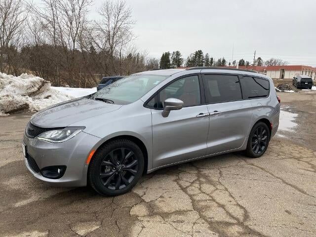 2020 CHRYSLER Pacifica