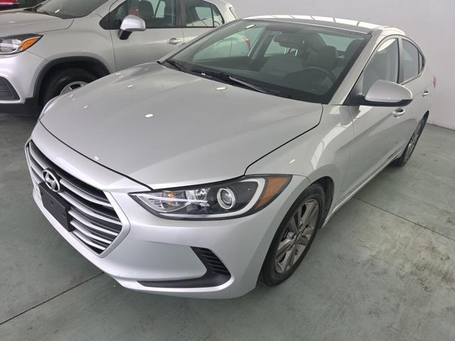 2018 HYUNDAI Elantra