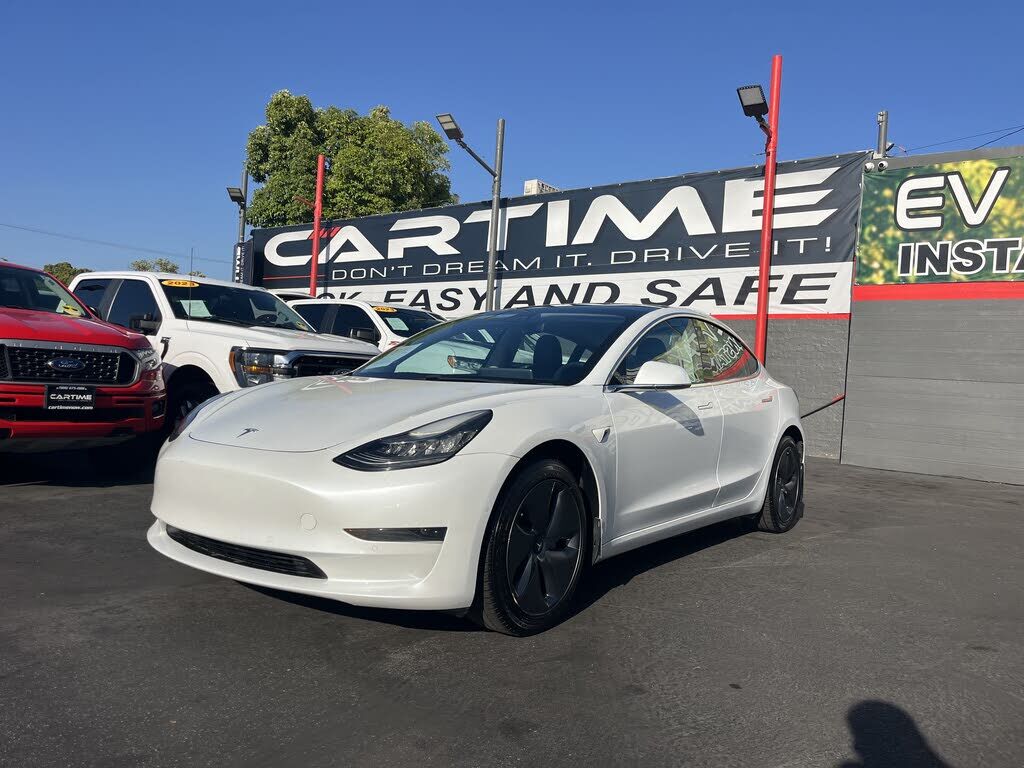 2019 TESLA Model 3