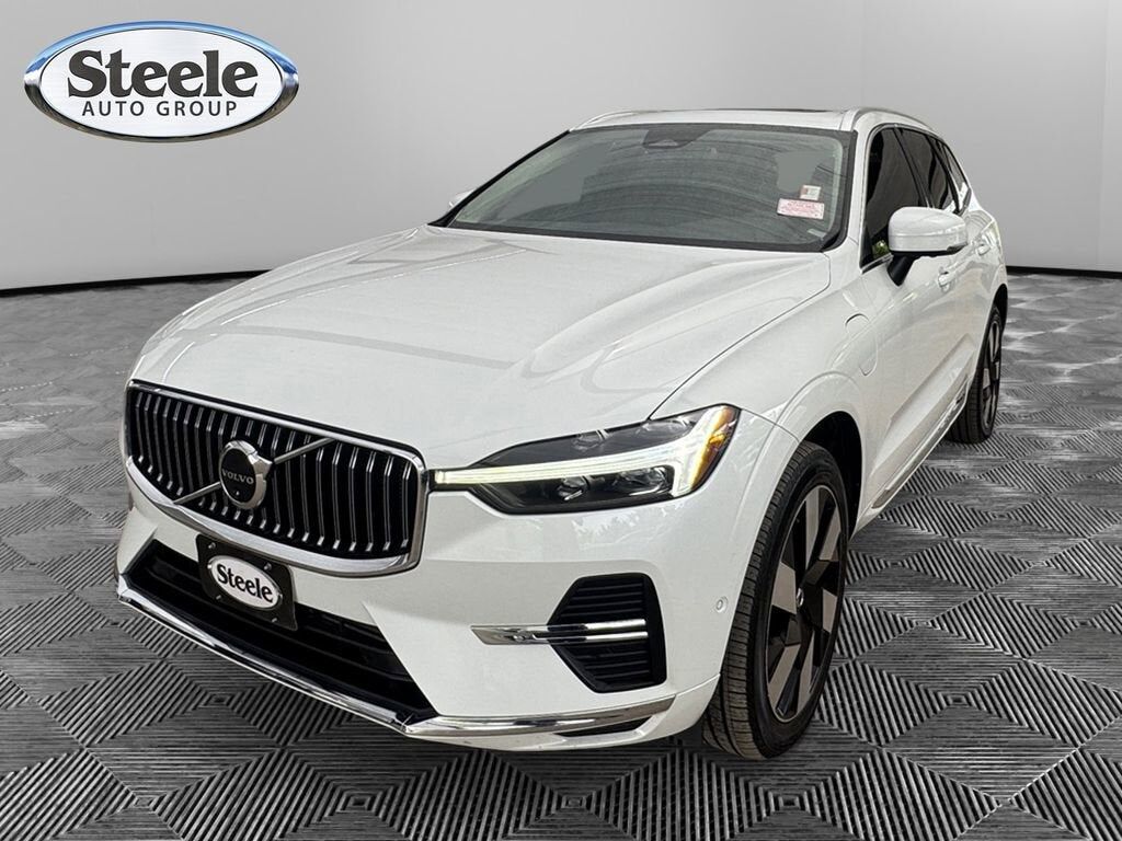 2023 VOLVO XC60