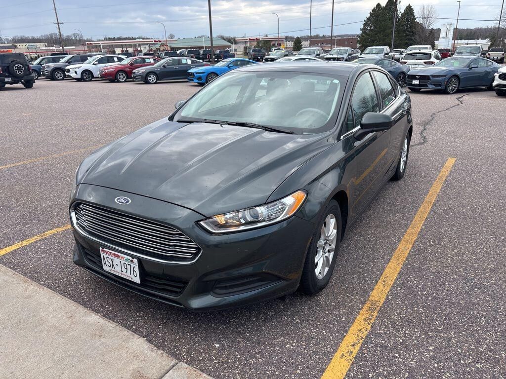 2015 FORD Fusion