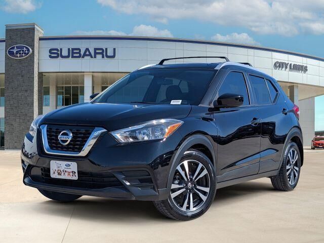 2019 NISSAN Kicks