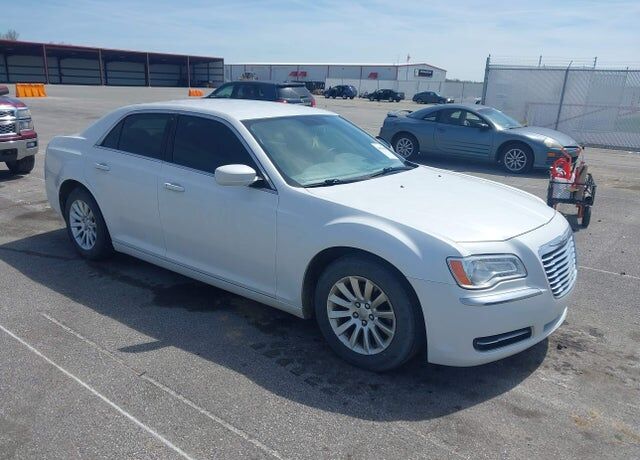2013 CHRYSLER 300