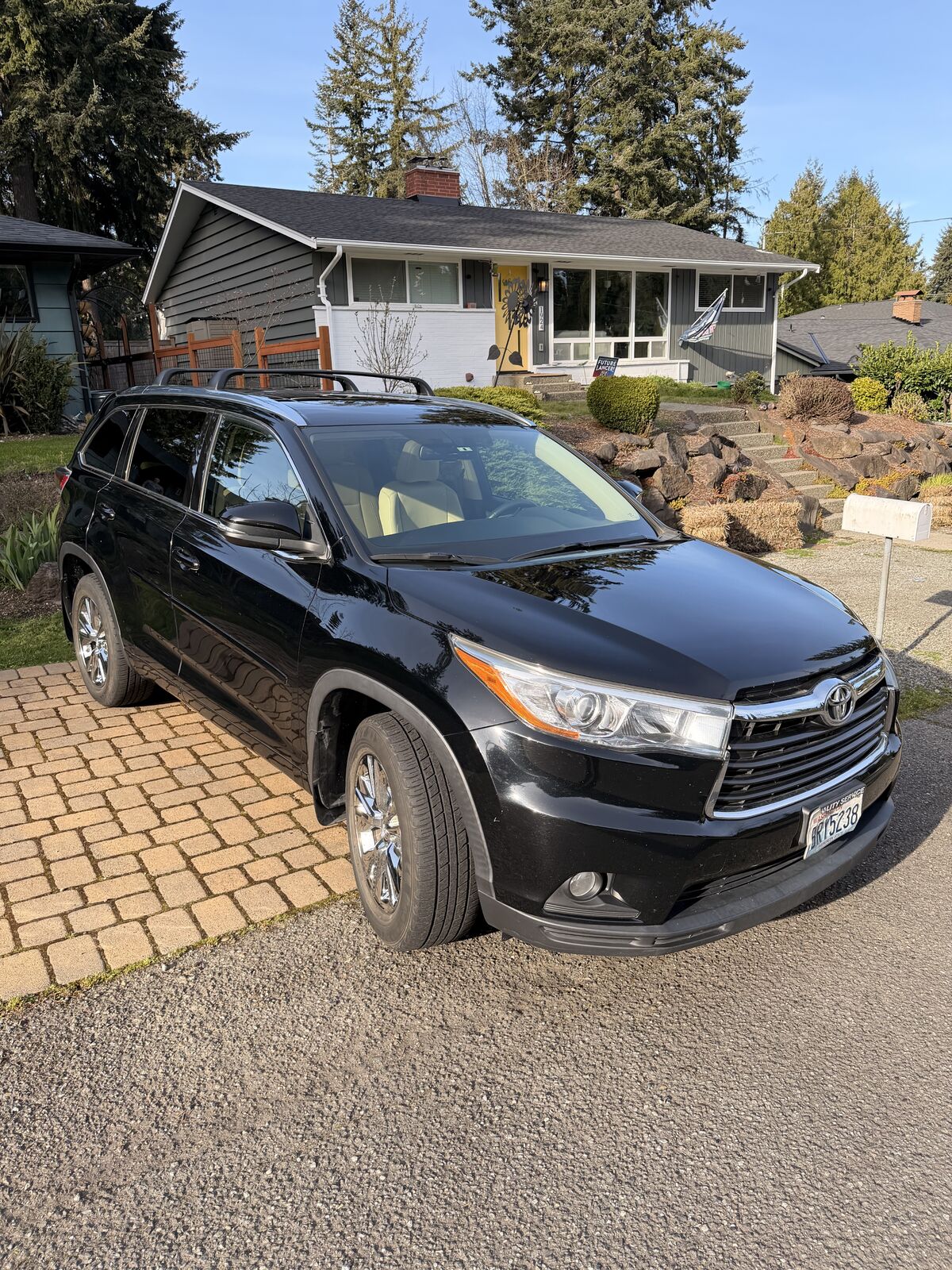 2016 TOYOTA Highlander
