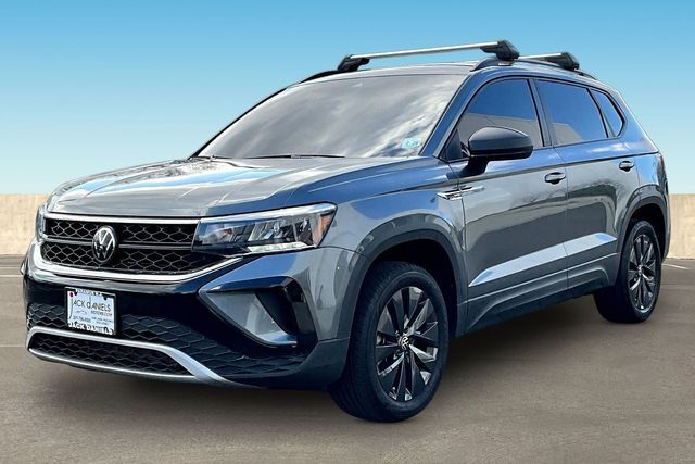 2024 VOLKSWAGEN Taos