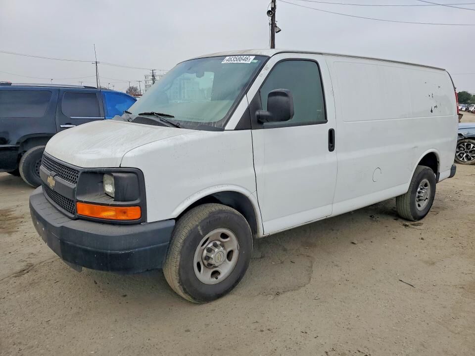 2013 CHEVROLET Express