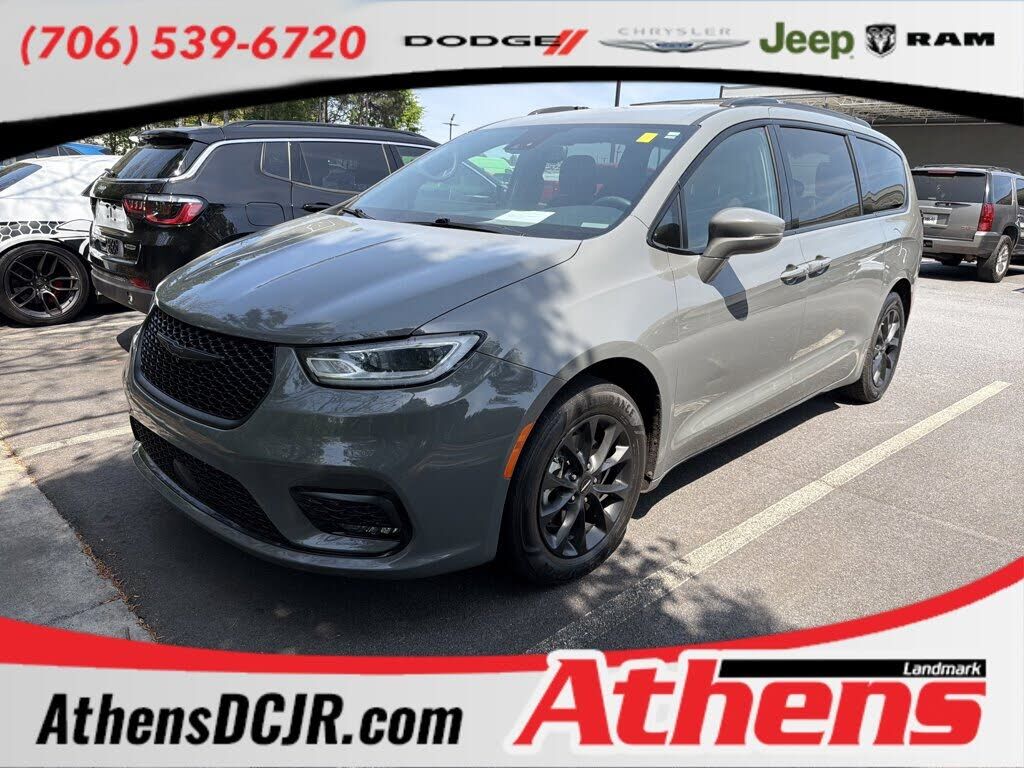 2021 CHRYSLER Pacifica