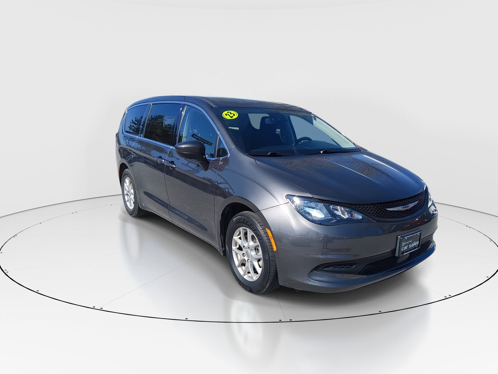 2023 CHRYSLER Voyager