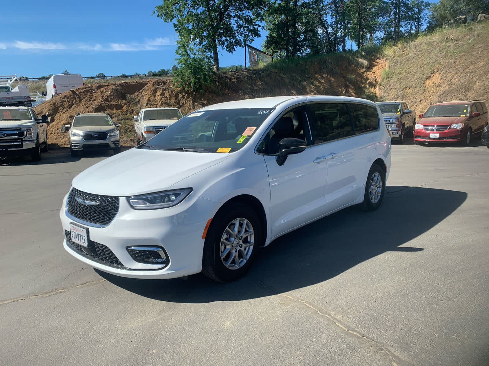 2025 CHRYSLER Pacifica