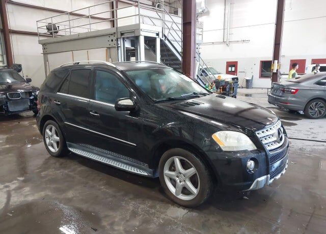 2009 MERCEDES-BENZ M-Class