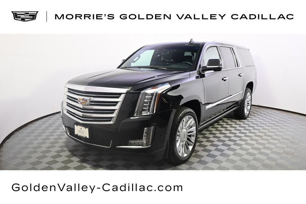 2017 CADILLAC Escalade ESV
