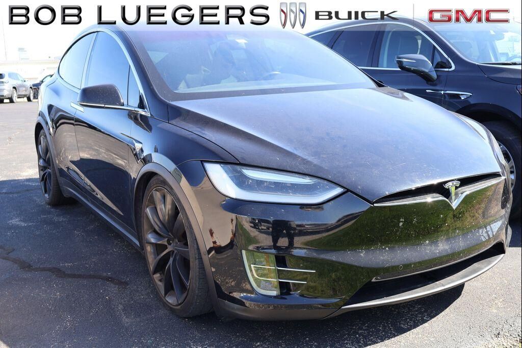 2017 TESLA Model X