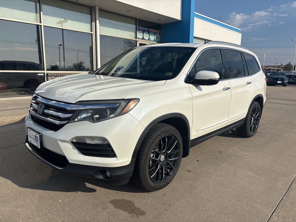 2016 HONDA Pilot
