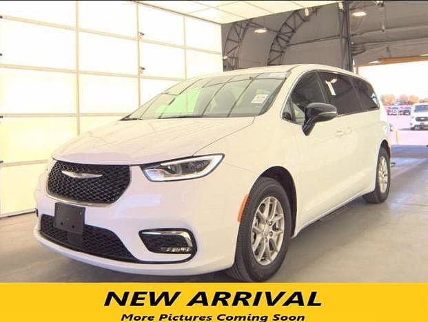 2025 CHRYSLER Pacifica