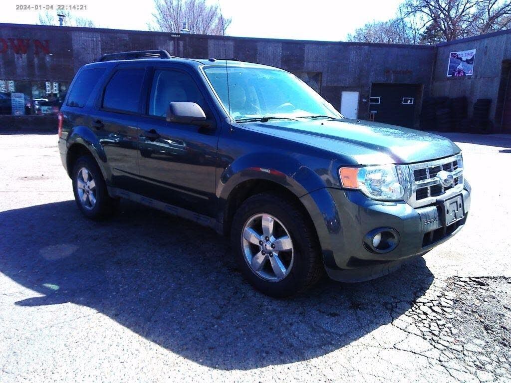 2009 FORD Escape