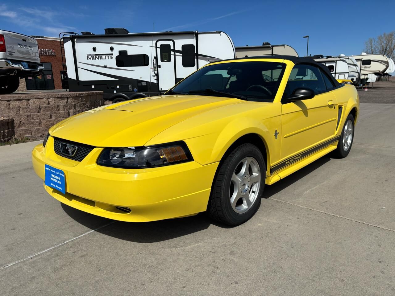2003 FORD Mustang