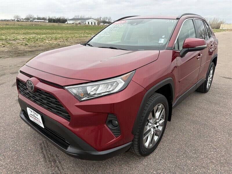 2019 TOYOTA RAV4