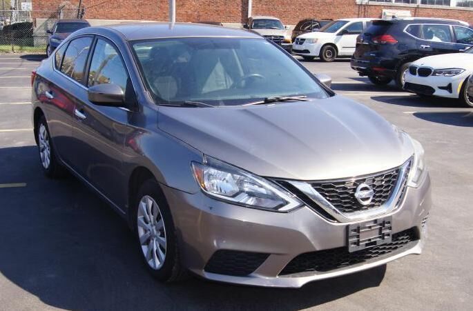 2016 NISSAN Sentra