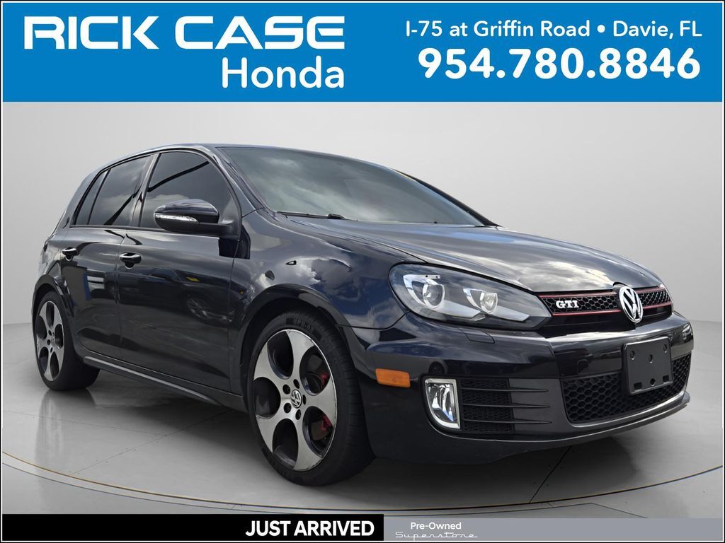 2011 VOLKSWAGEN GTI