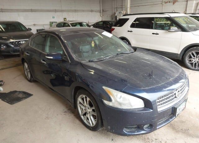 2009 NISSAN Maxima