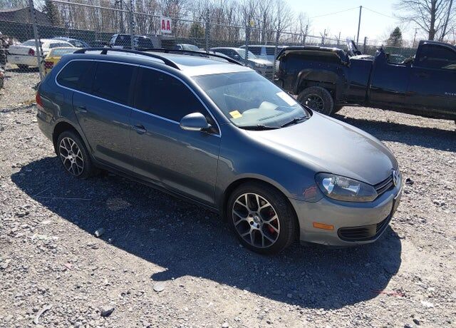 2013 VOLKSWAGEN Jetta SportWagen
