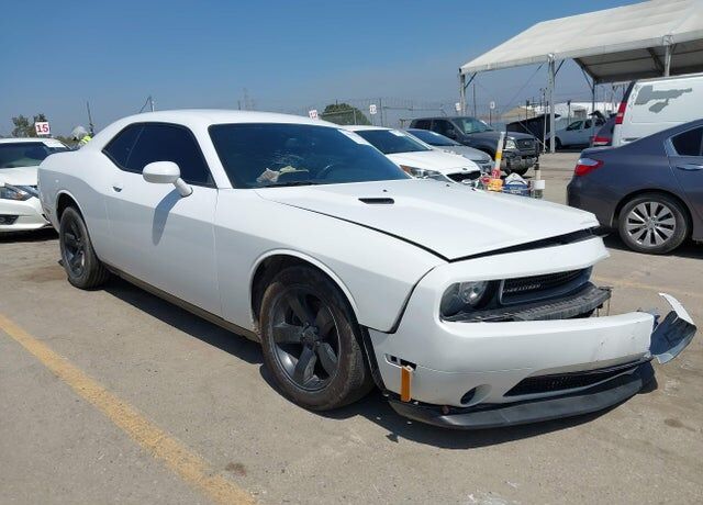 2014 DODGE Challenger