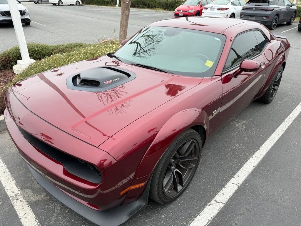 2022 DODGE Challenger