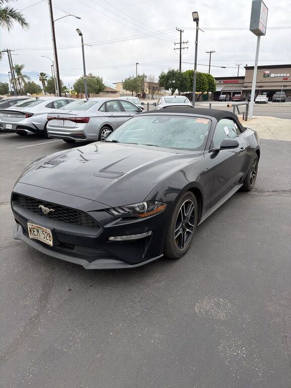 2021 FORD Mustang