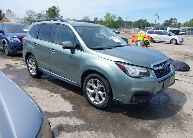 2017 SUBARU Forester