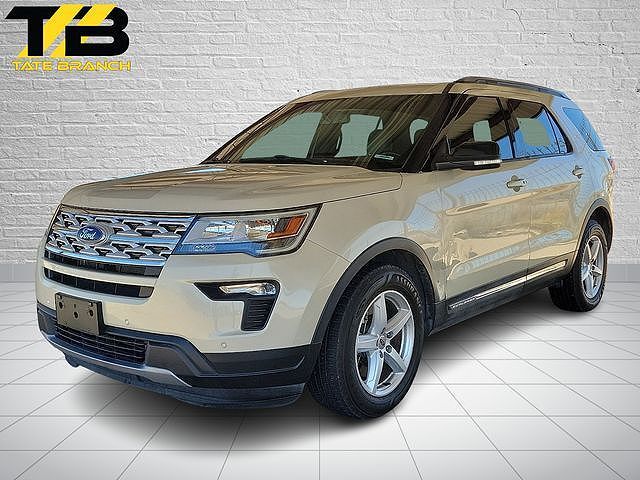 2018 FORD Explorer