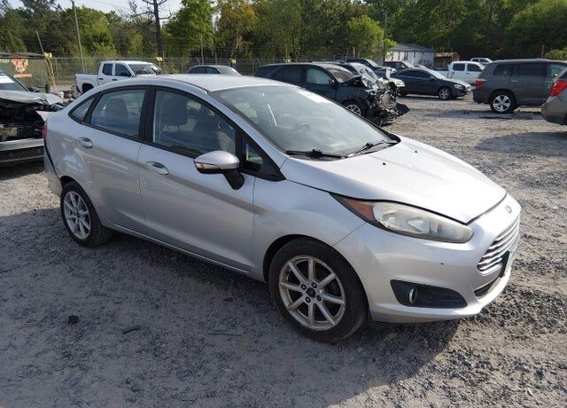 2016 FORD Fiesta