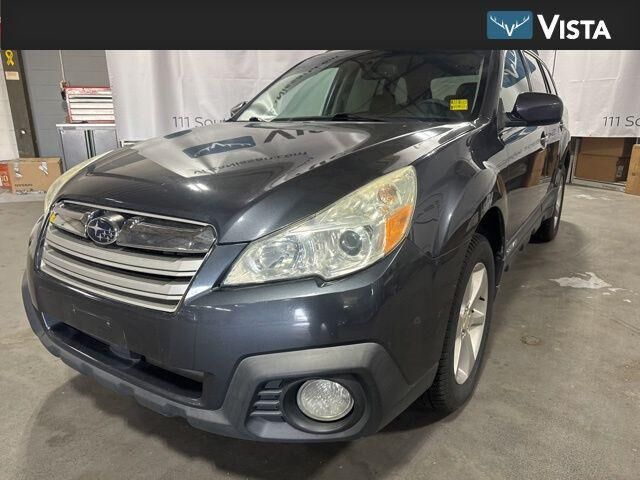 2014 SUBARU Outback