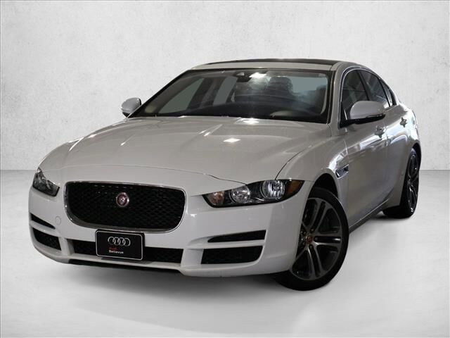 2017 JAGUAR XE