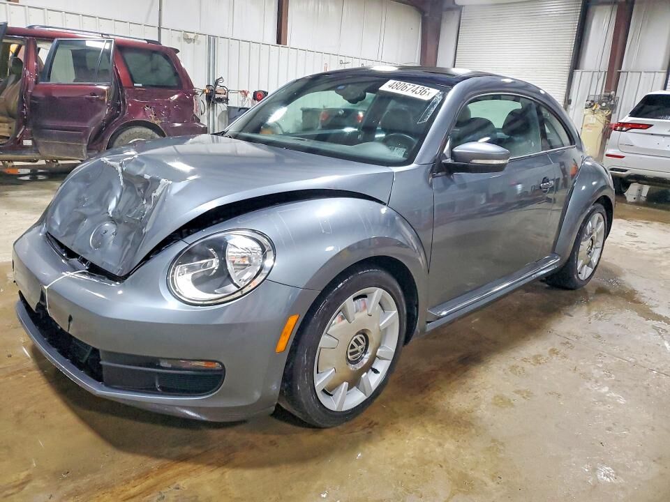 2016 VOLKSWAGEN Beetle