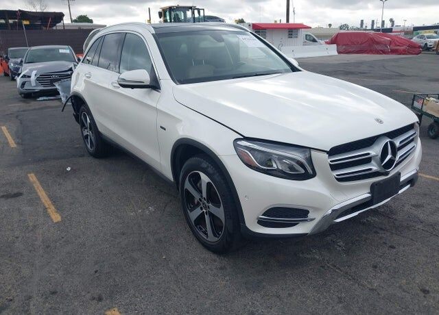 2019 MERCEDES-BENZ GLC-Class