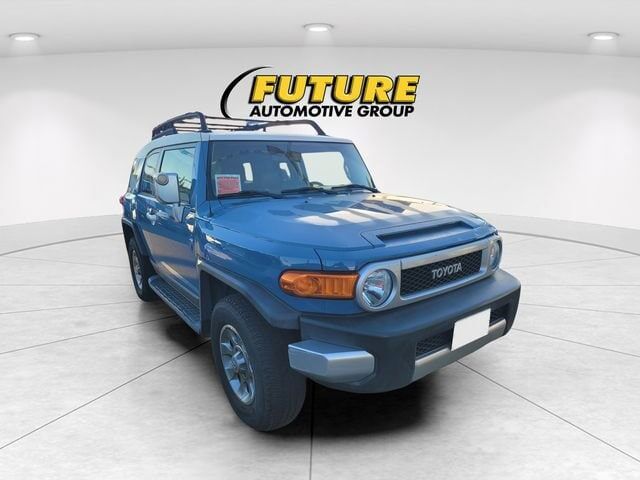 2013 TOYOTA FJ Cruiser