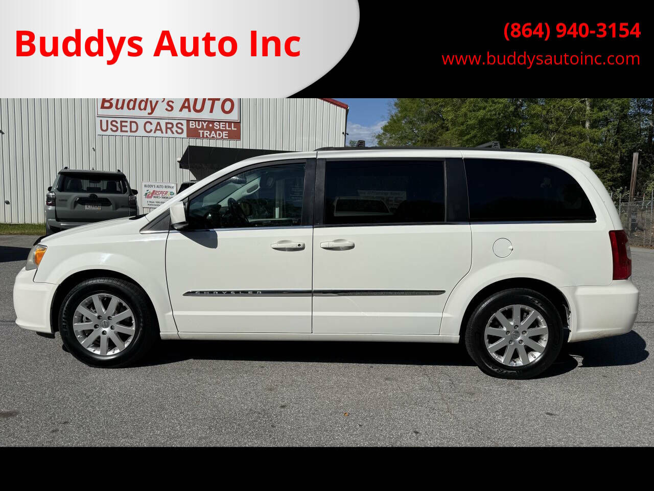 2013 CHRYSLER Town and Country