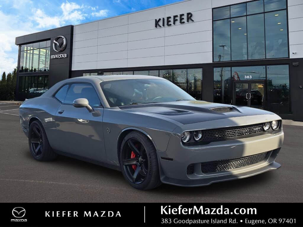 2017 DODGE Challenger
