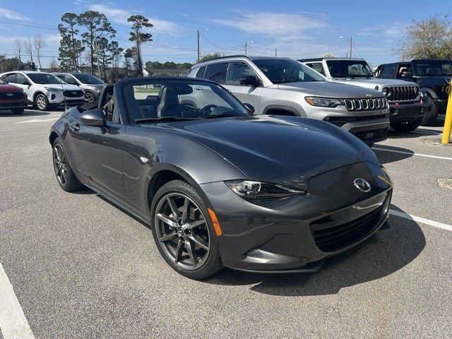 2020 MAZDA MX-5