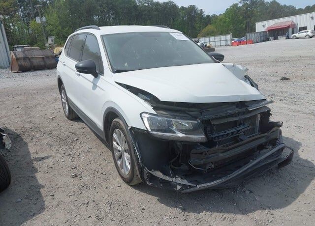 2018 VOLKSWAGEN Tiguan