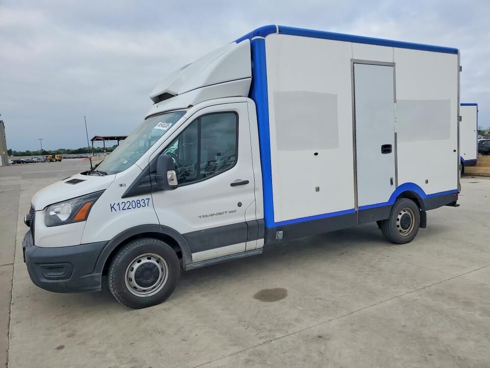 2022 FORD Transit