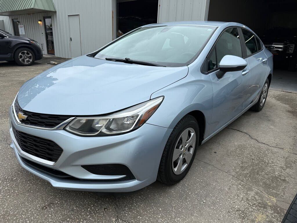 2017 CHEVROLET Cruze