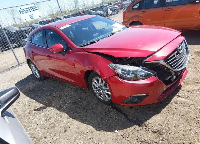 2016 MAZDA Mazda3