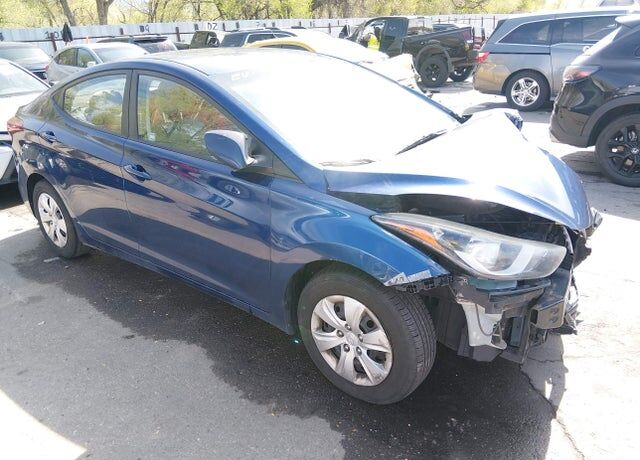 2016 HYUNDAI Elantra