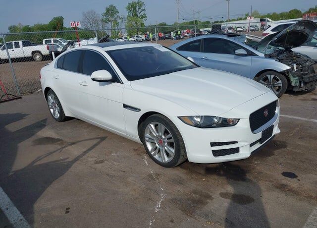 2019 JAGUAR XE