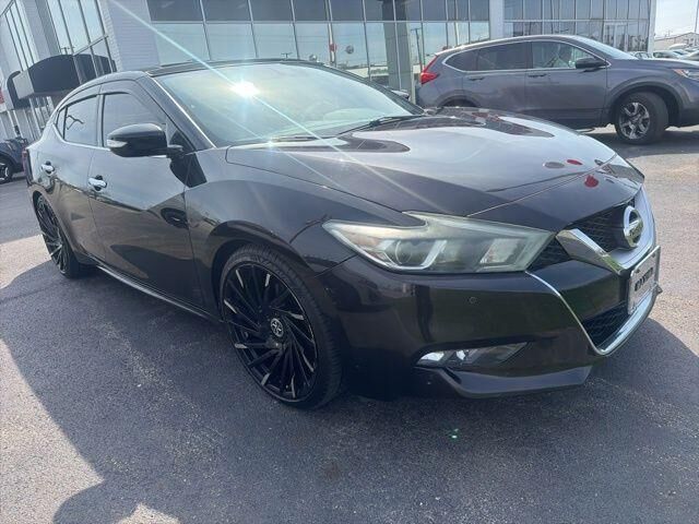 2017 NISSAN Maxima